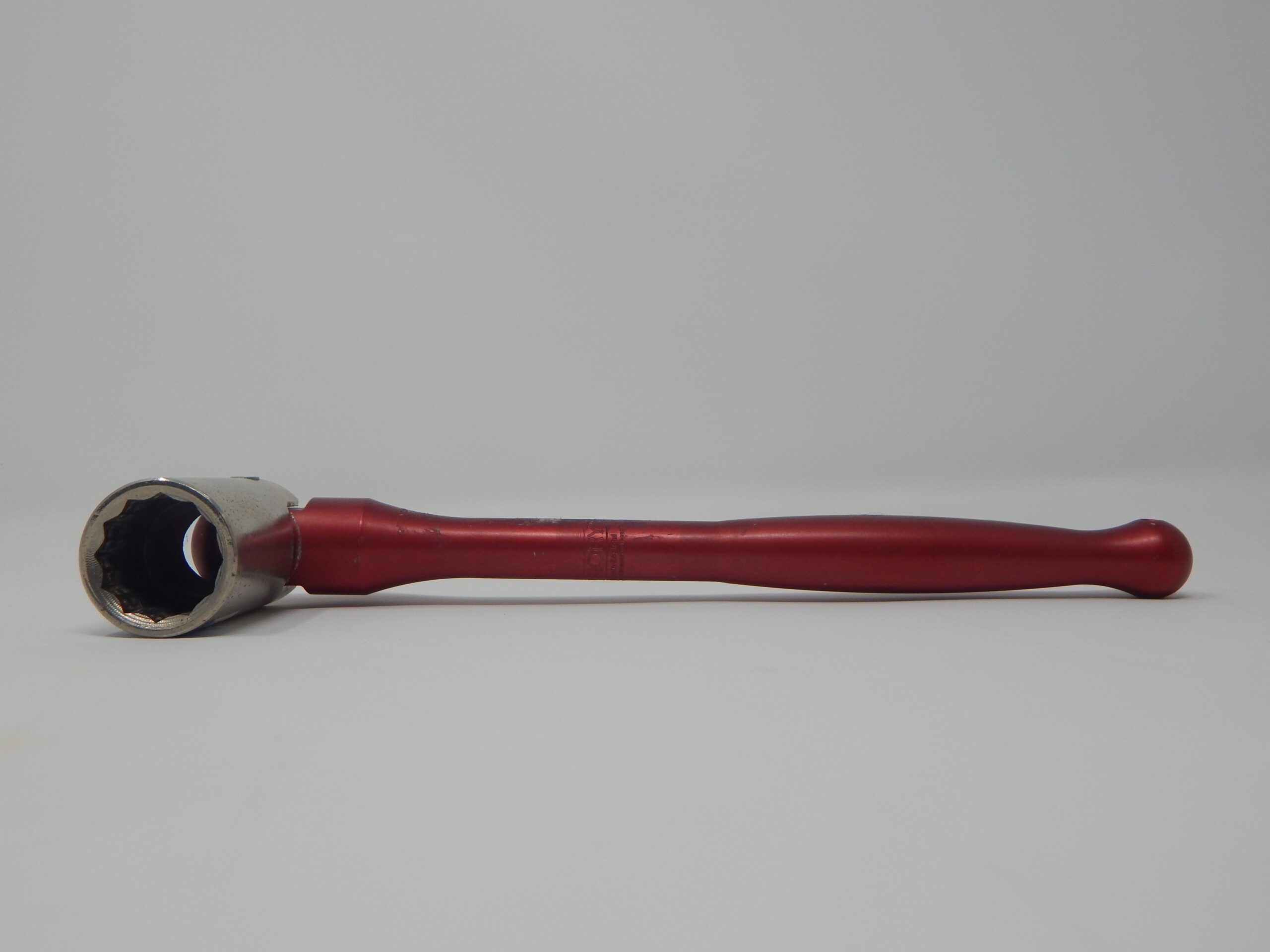 Priory, 7/16” Flip Spanner, - Bi- Hex Slim Short Box Socket, - Aluminium Poker Handle, RED - Image 2