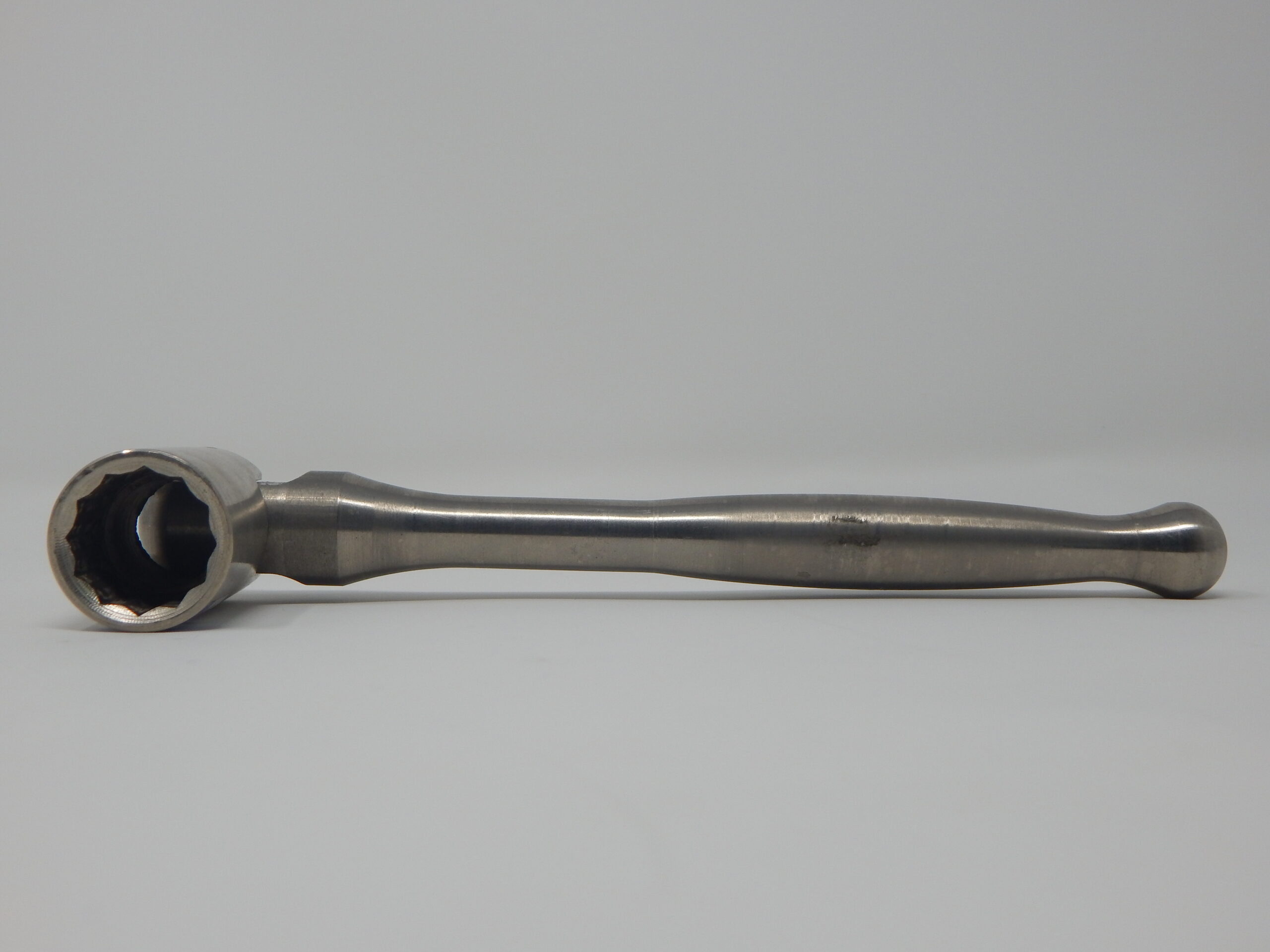 Priory, 7/16” Flip Spanner, - Bi- Hex Slim Short Box Socket, - Titanium Poker Handle - Image 2