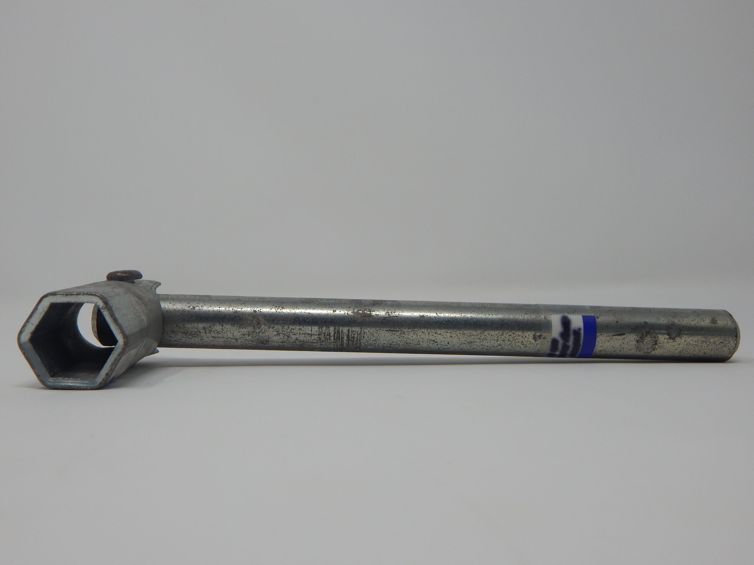 Priory, 7/16” Tublar Flip Spanner, - Hexagon Short Box Socket, - 19mm Thick Round Handle, Zinc Plated - Image 2