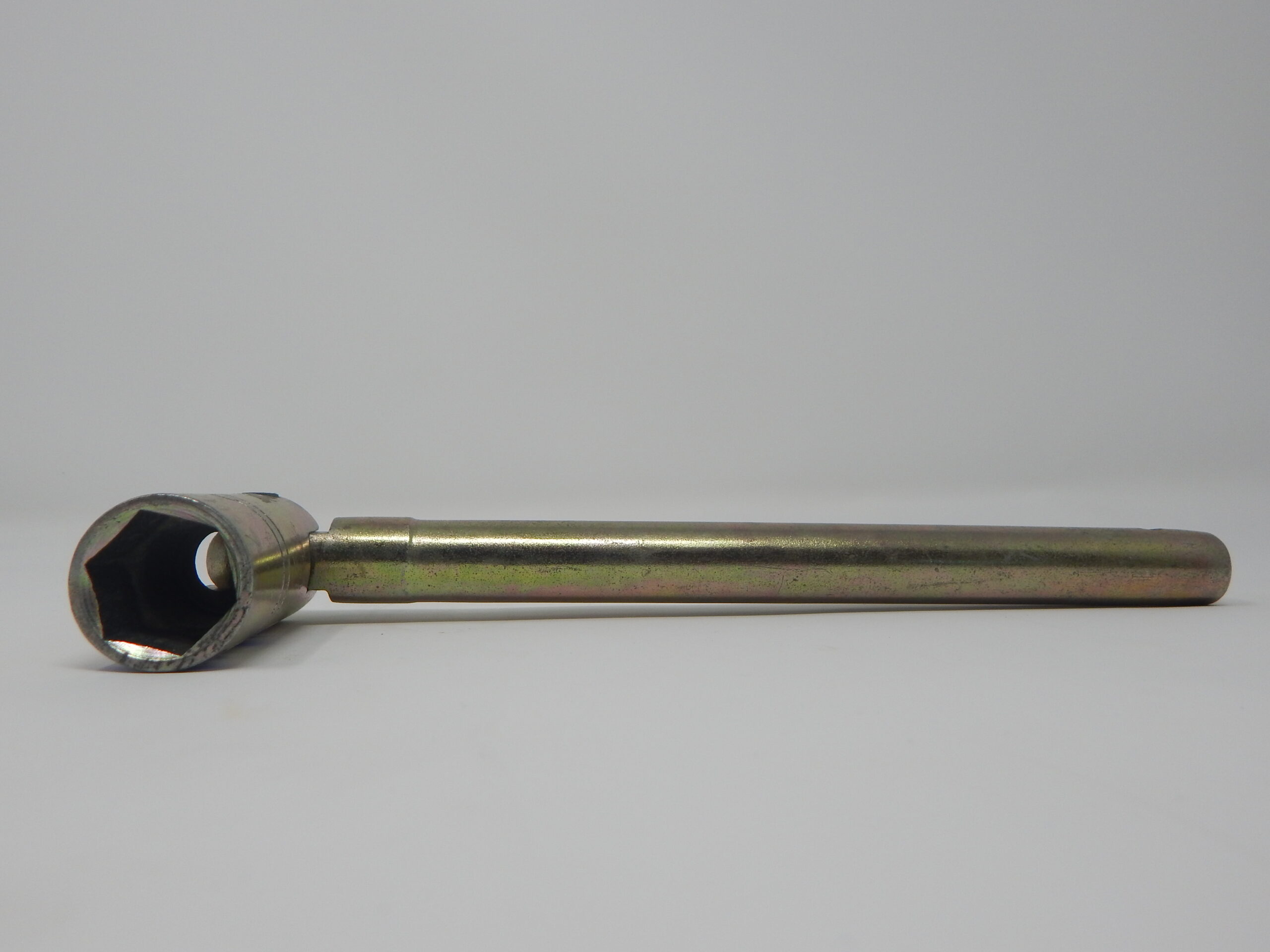 I.M.N, 7/16” Flip Spanner, - Hexagon Long Reach Box Socket, - 18mm Thick Round Handle, Zinc Plated - Image 2