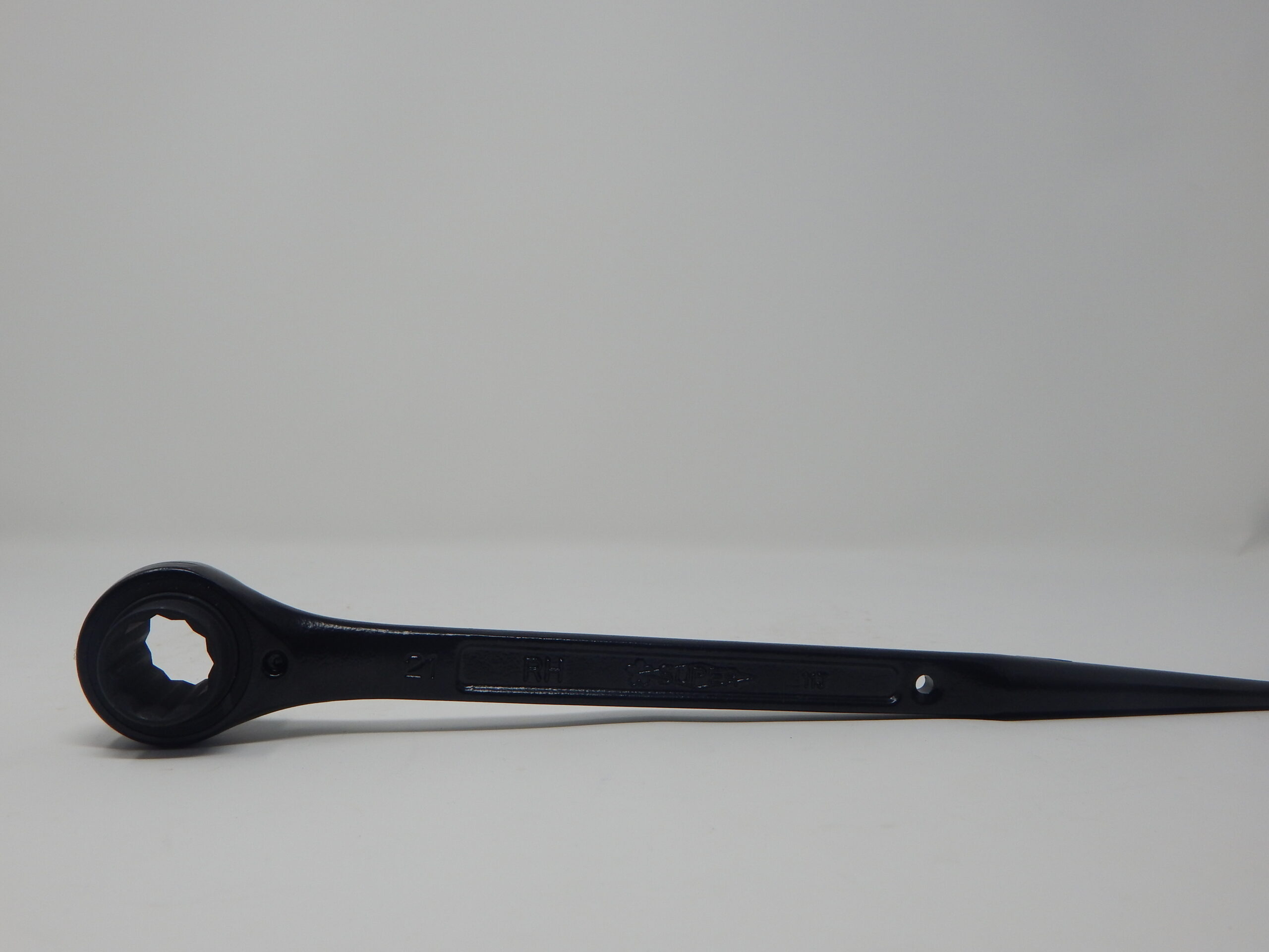 Supertool, 21/21 mm Steel Ratchet, - Box Type Socket, Long Straight Podger - Handle. (No Switch)